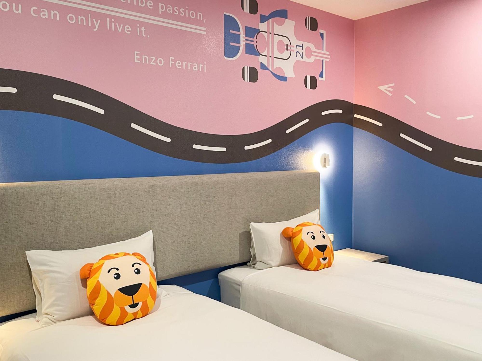 Holiday Garden Hotel Skm Park Kaohsiung Ruang foto