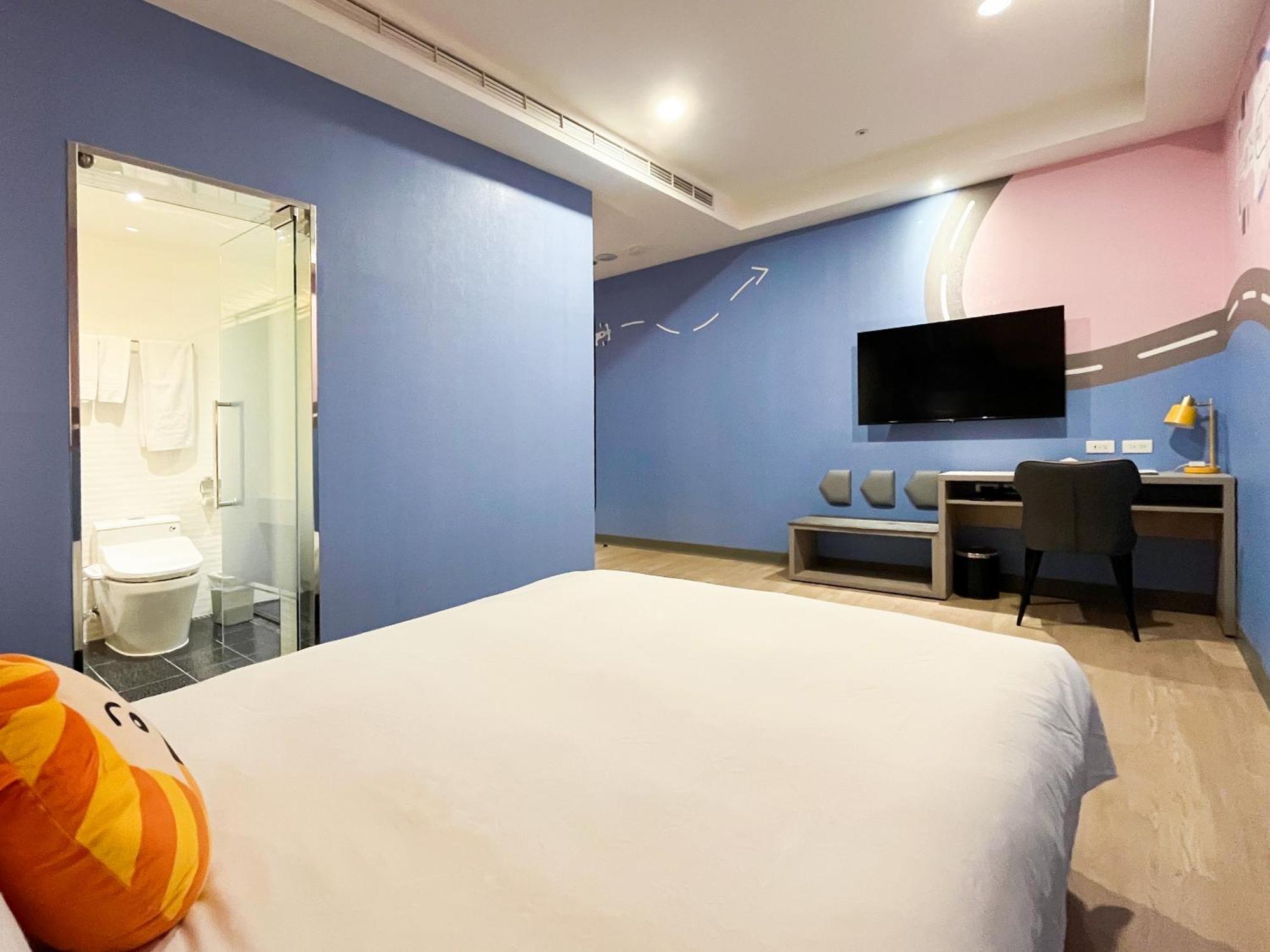 Holiday Garden Hotel Skm Park Kaohsiung Bagian luar foto